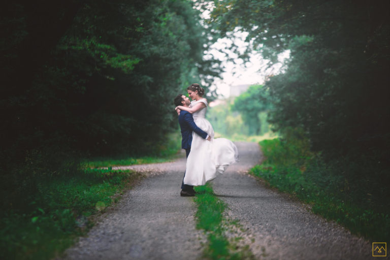 photographe mariage Amédézal artisan francais couple amoureux